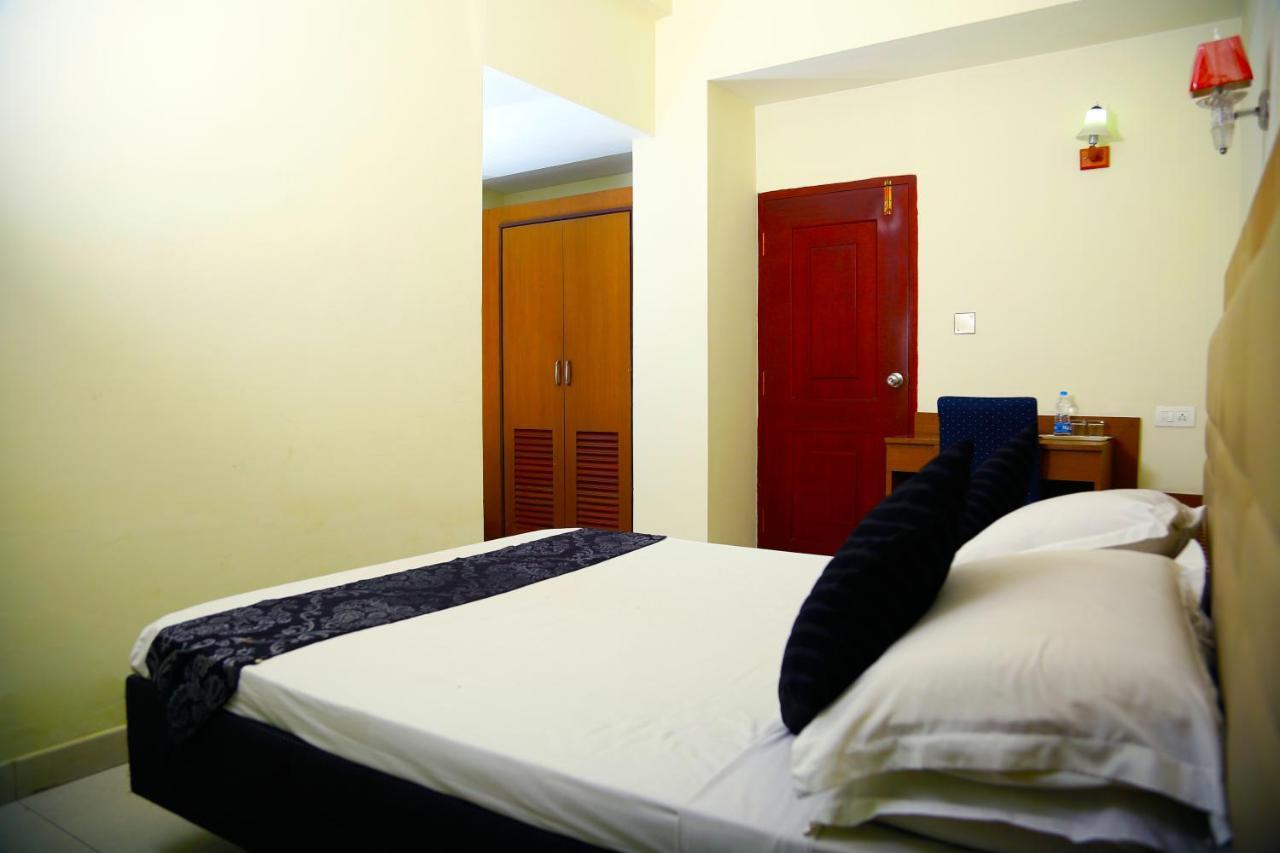 Green Park Residency Hotel Kannur Luaran gambar