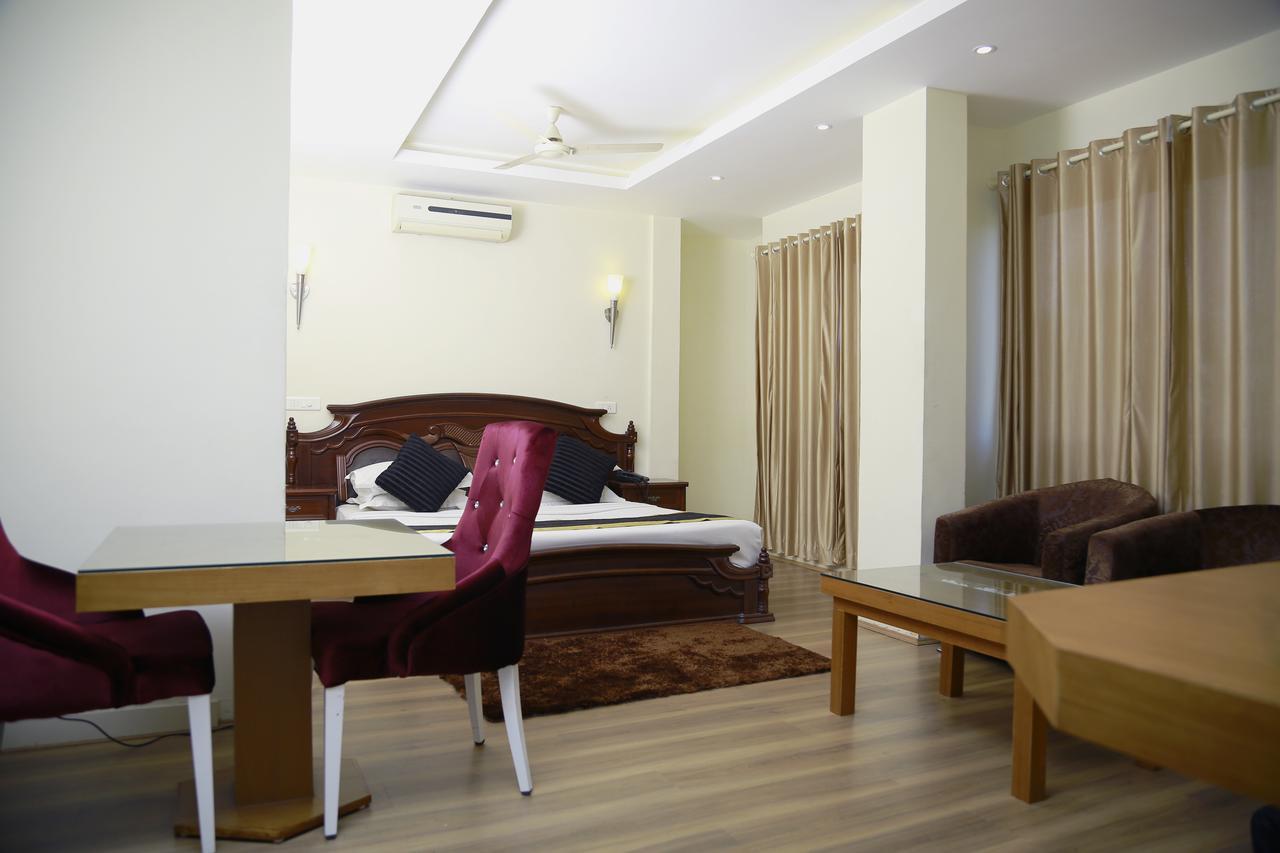 Green Park Residency Kannur Luaran gambar