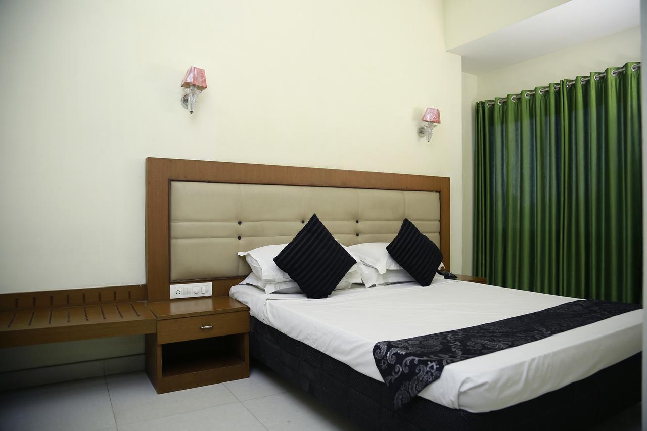 Green Park Residency Hotel Kannur Luaran gambar